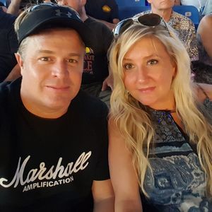 Meet your Posher, Mark